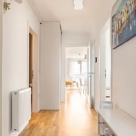 Apartment Eurorail Logistics